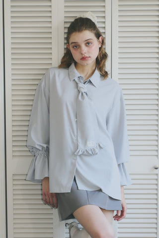volume sleeve frill tie blouse