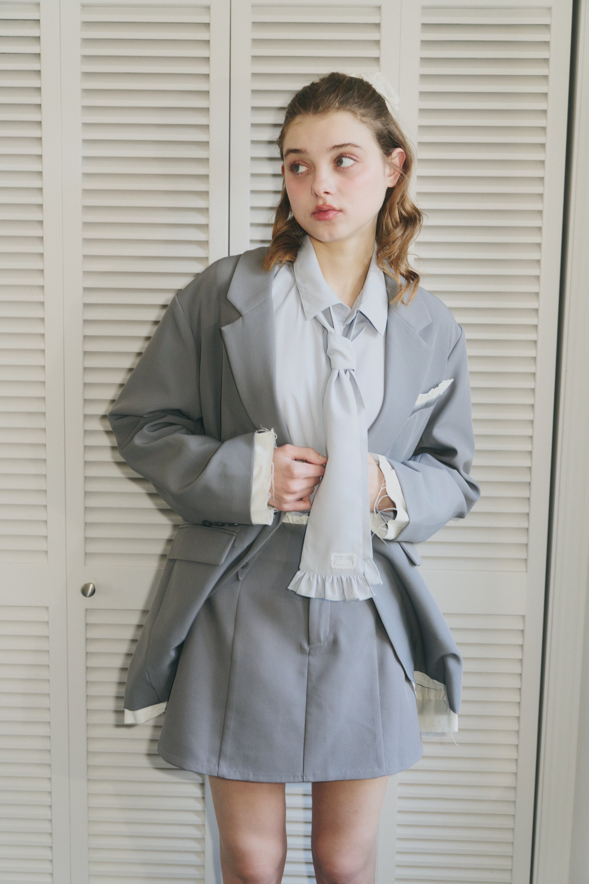 frill belt mini skirt