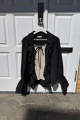 ruffle collared blouse