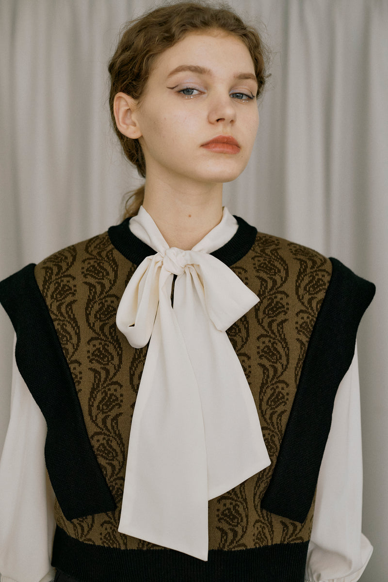tulip jacquard vest
