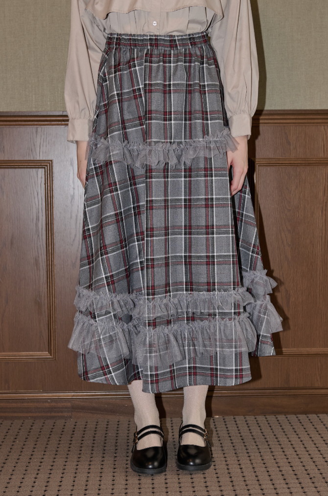 tulle frill × check skirt