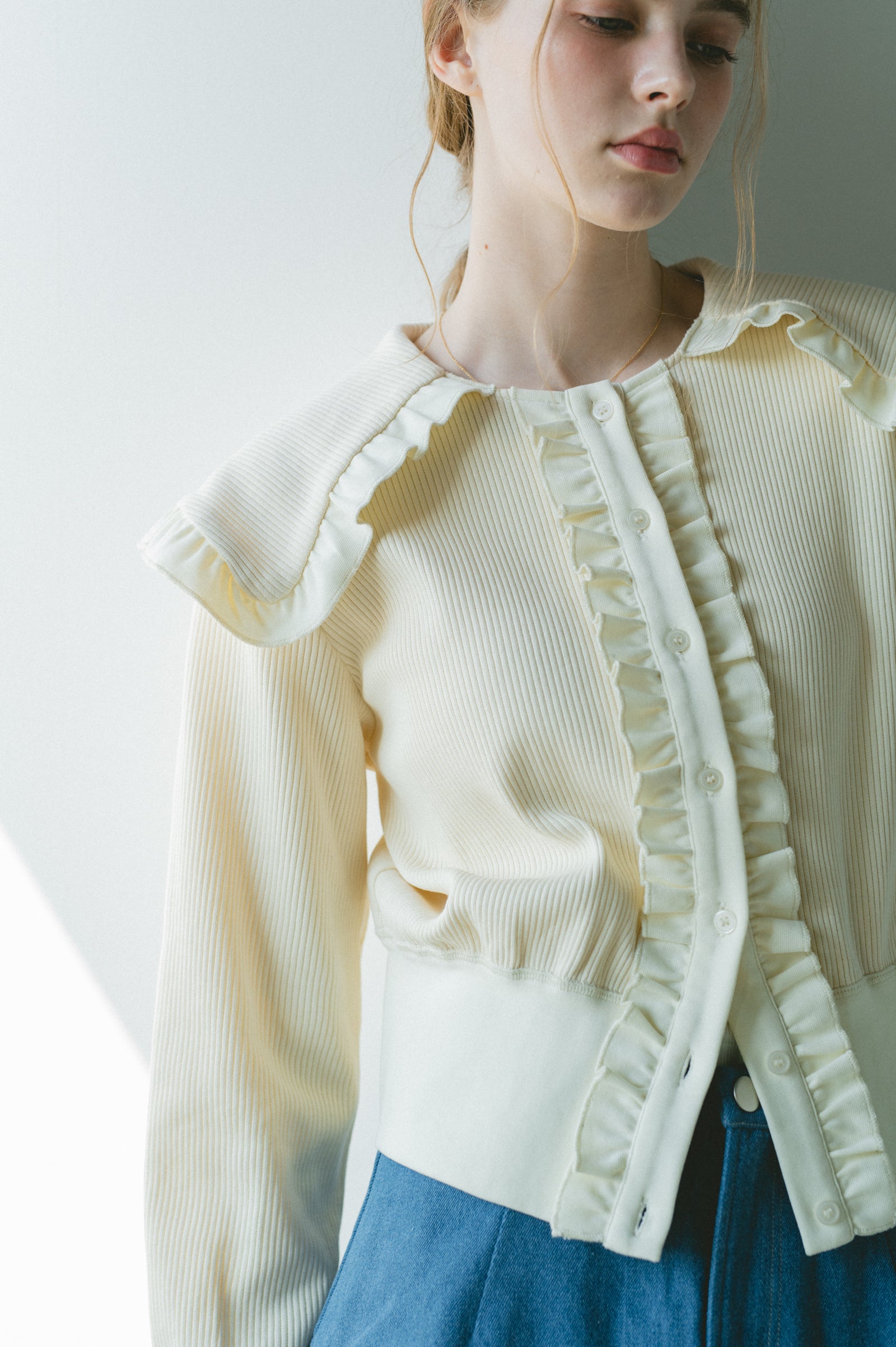 sailor color frill rib cardigan – idem