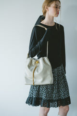 heart charm shoulder bag