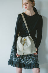 heart charm shoulder bag