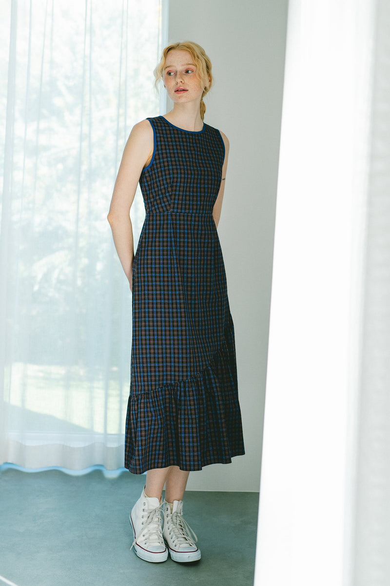 【新品未使用タグ付き】idem バックカットチェックワンピース ネイビー back cut onepiece – idem