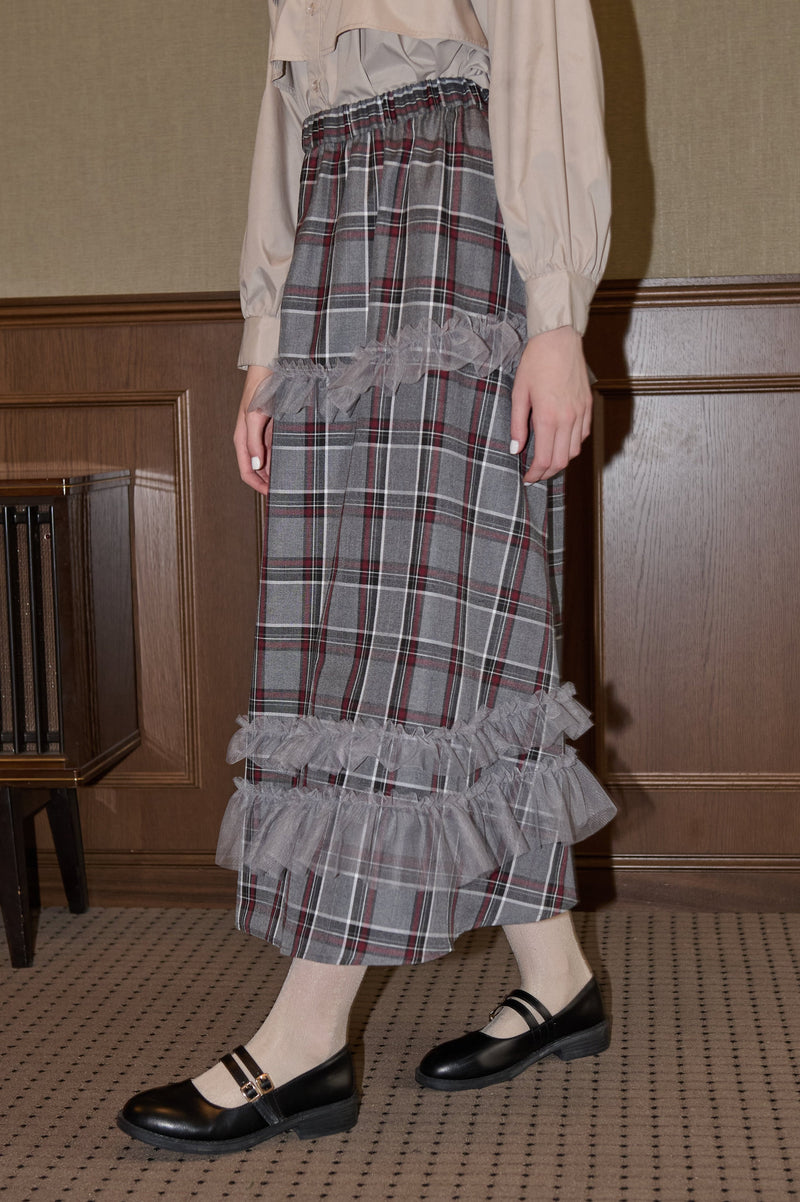 tulle frill × check skirt