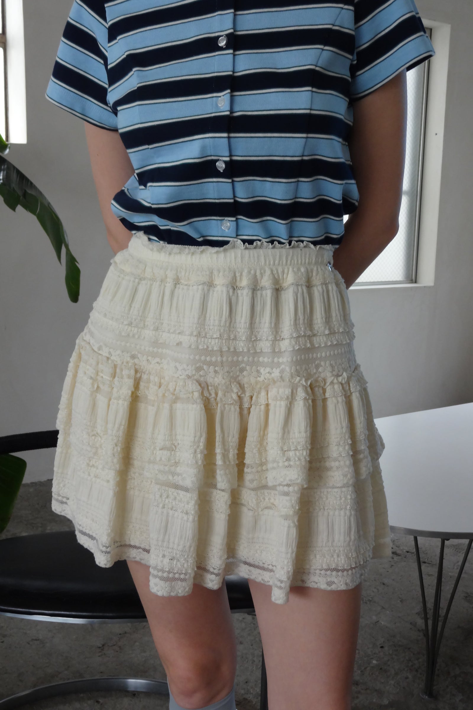 【Anyone more】[Belt set] Kasen Tiered Frill Mini Skirt Anyone more (エニワンモア) - [ベルトセット]カッセン
