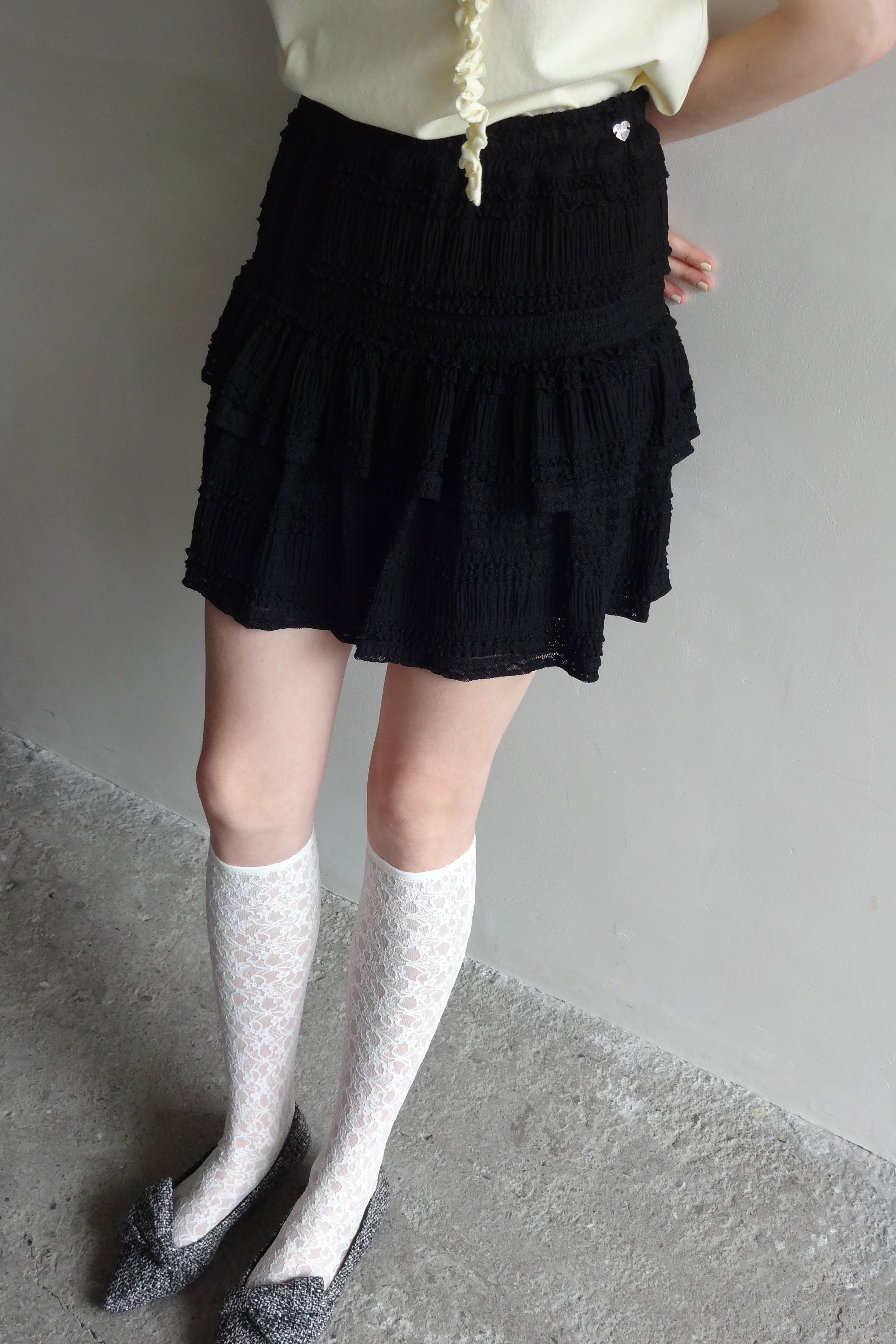 lace tiered frill mini skirt