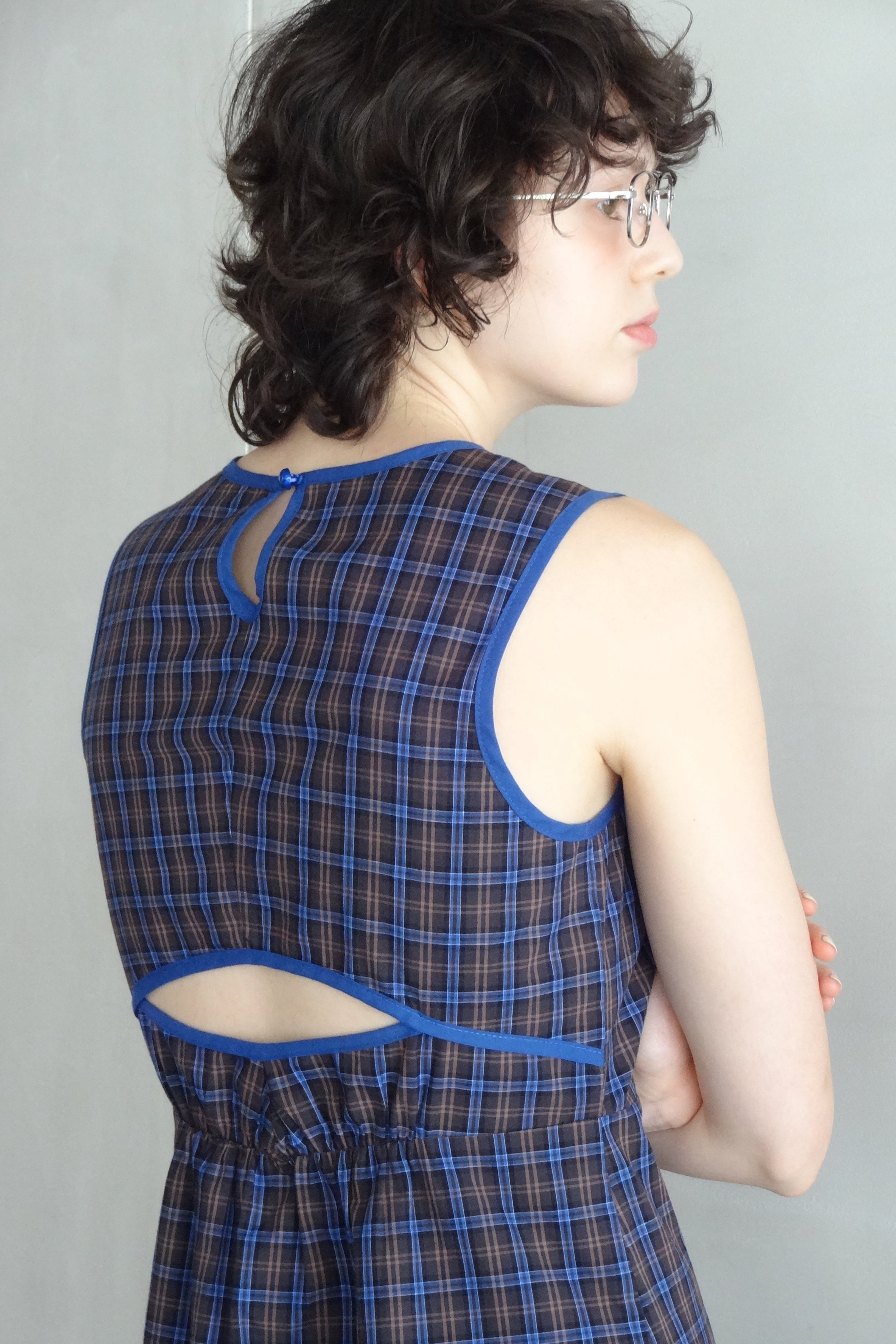 back cut check onepiece