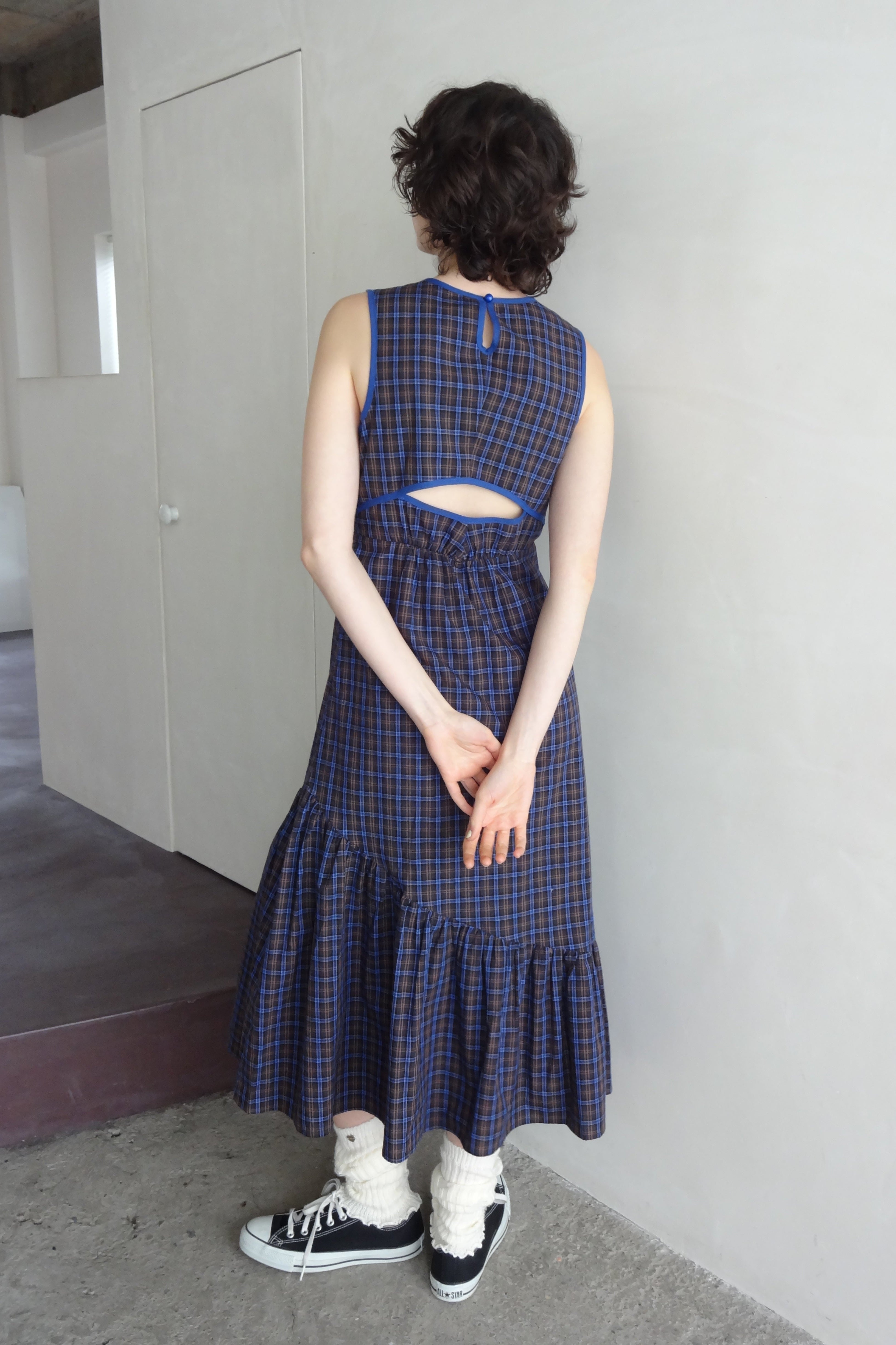 model:173cm(BRN)