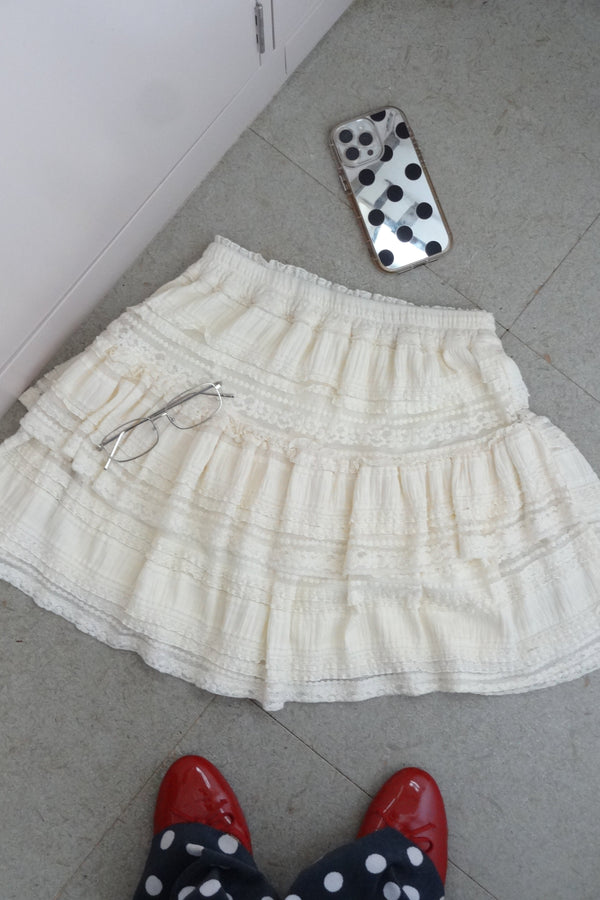 lace tiered frill mini skirt