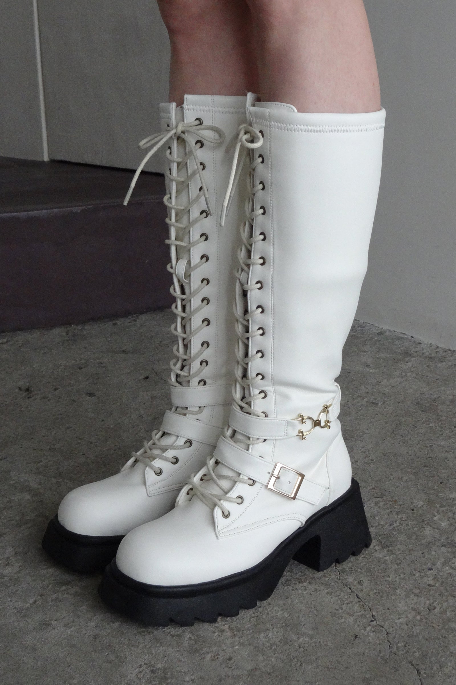 lace up buckle long boots – idem