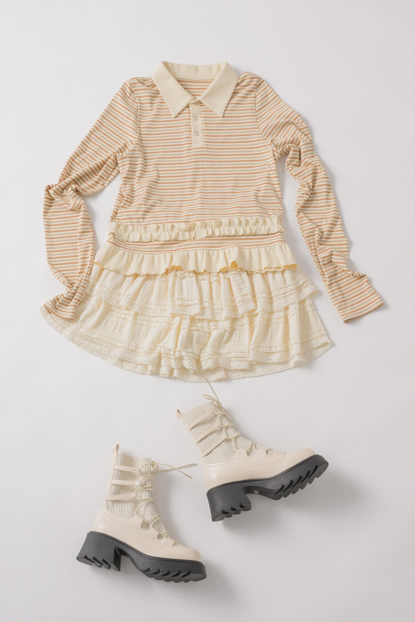 【ATELIER EDITION】Shirred Frilled Skirt / 韓国 / 大人気! Frill-Layered Mini Skirt CD321 - Korean Women's Fashion | LEWKIN