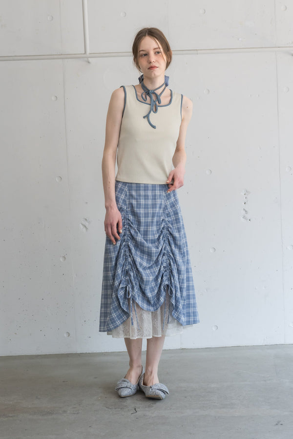 BLU／model : 172cm