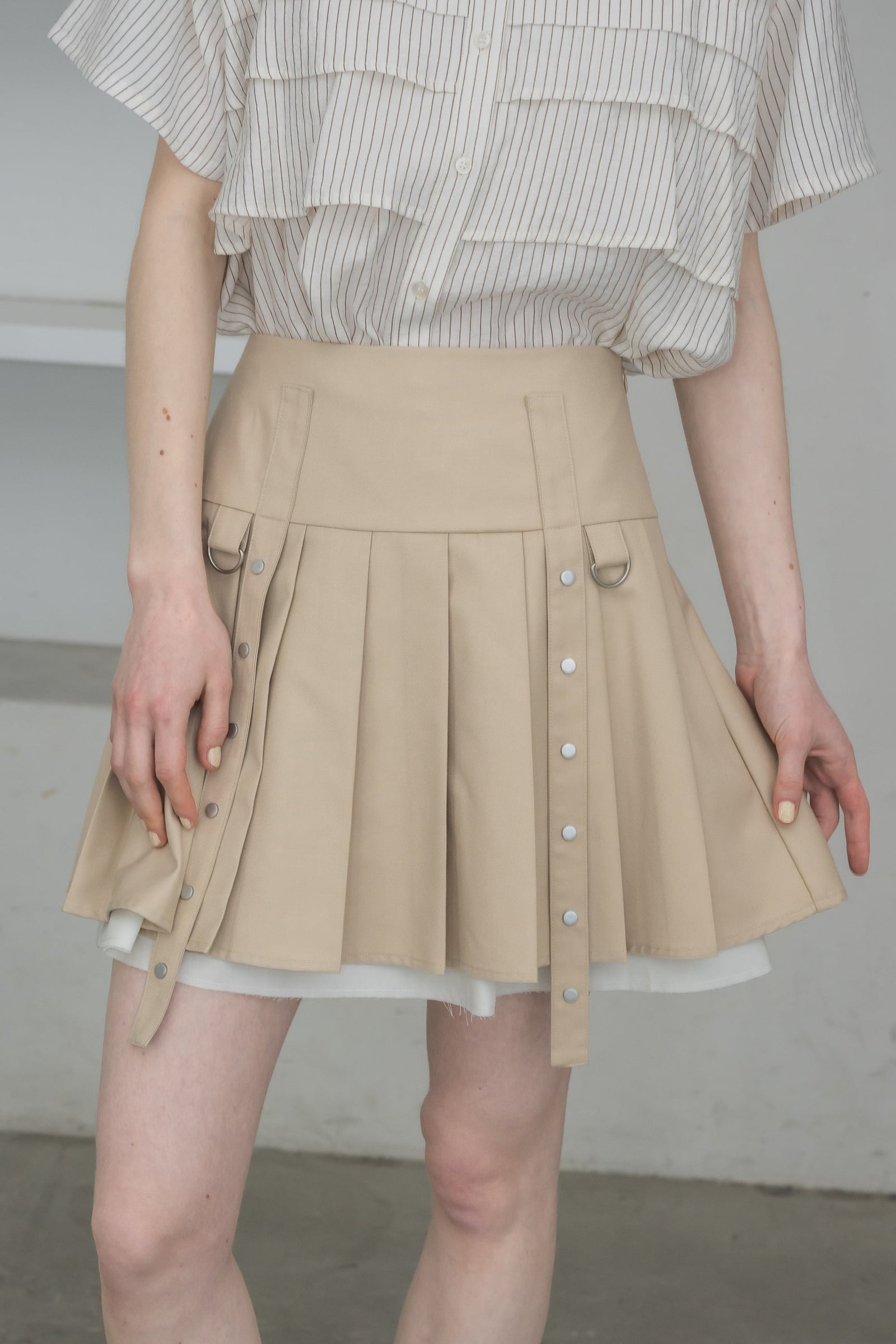 layered pleats mini skirt – idem