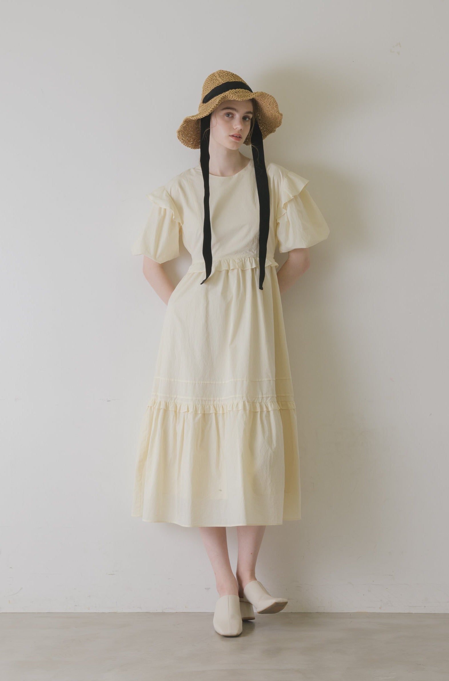 volume sleeve cotton frill onepiece