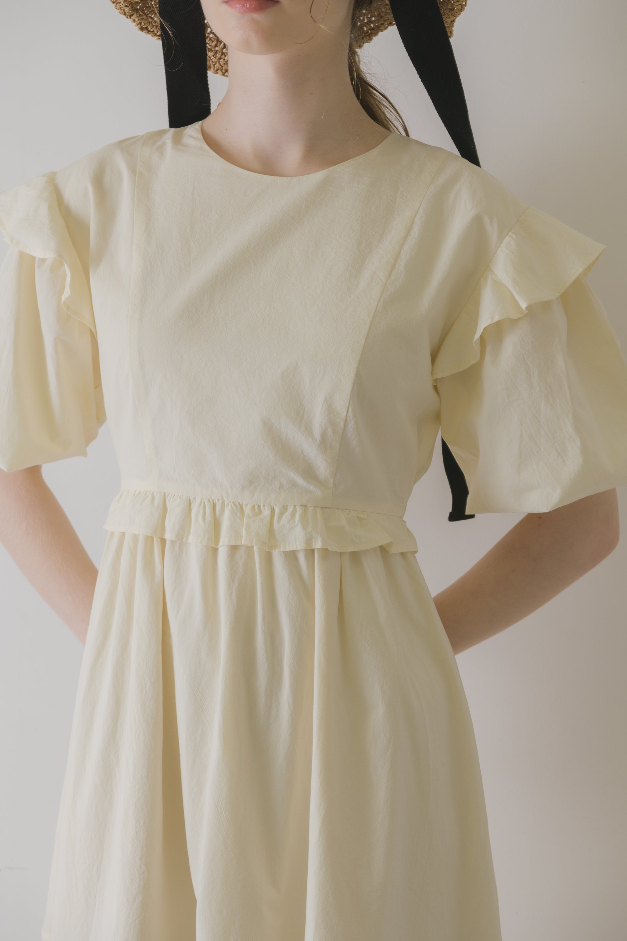 volume sleeve cotton frill onepiece