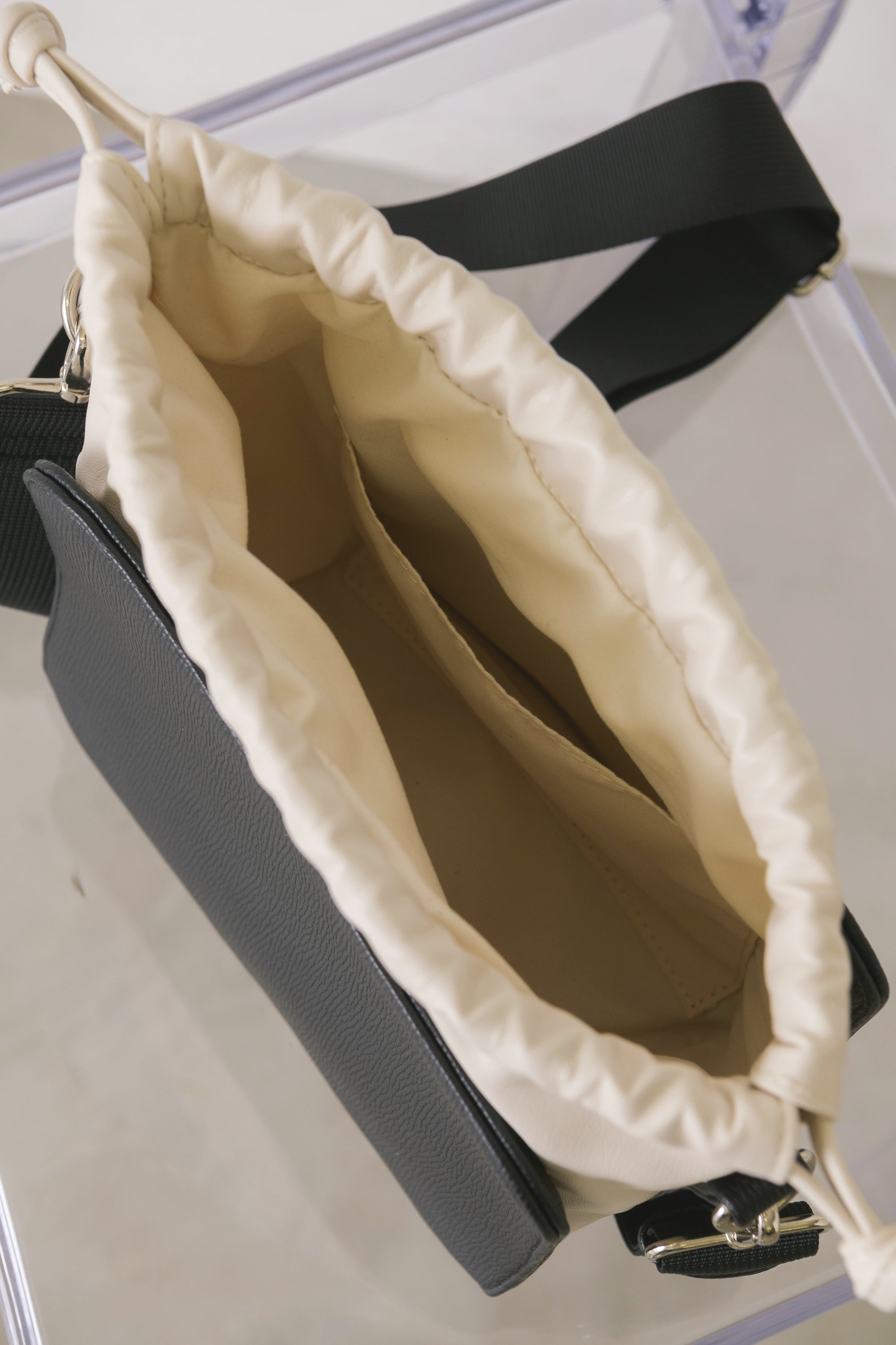 bicolor drawstring bag