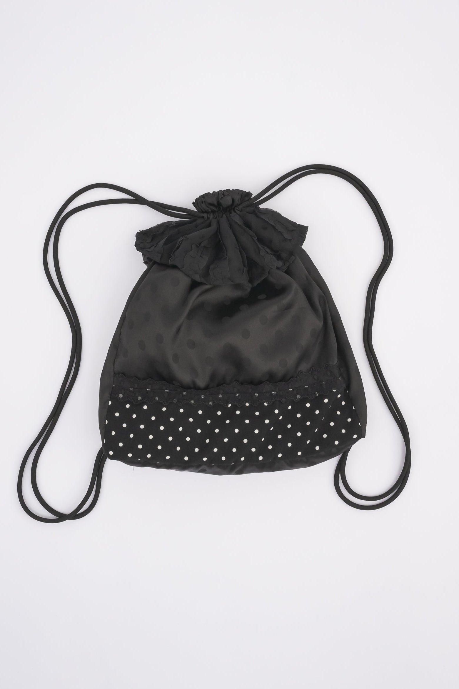 polka dot lace frill knapsack