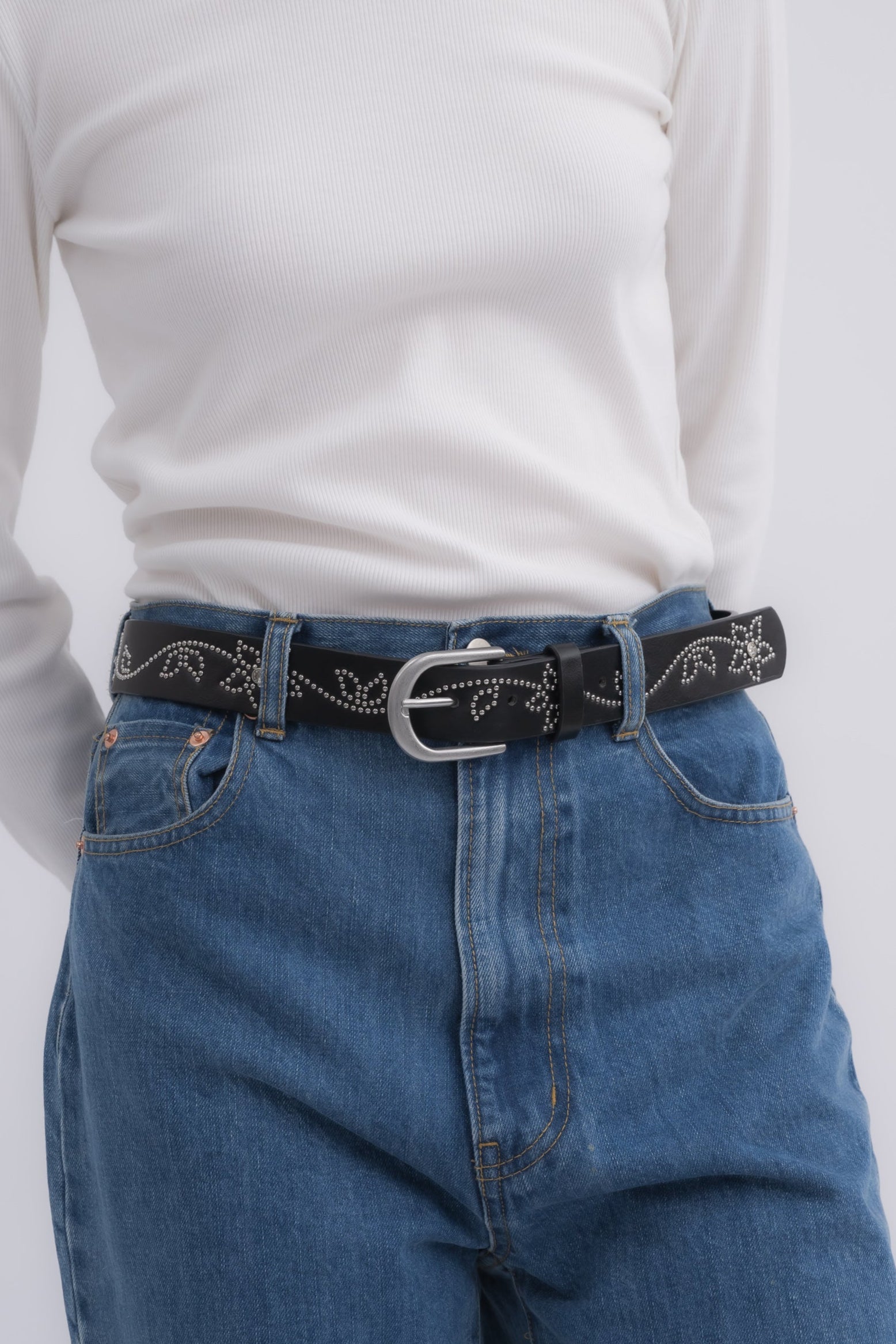 flower studs belt