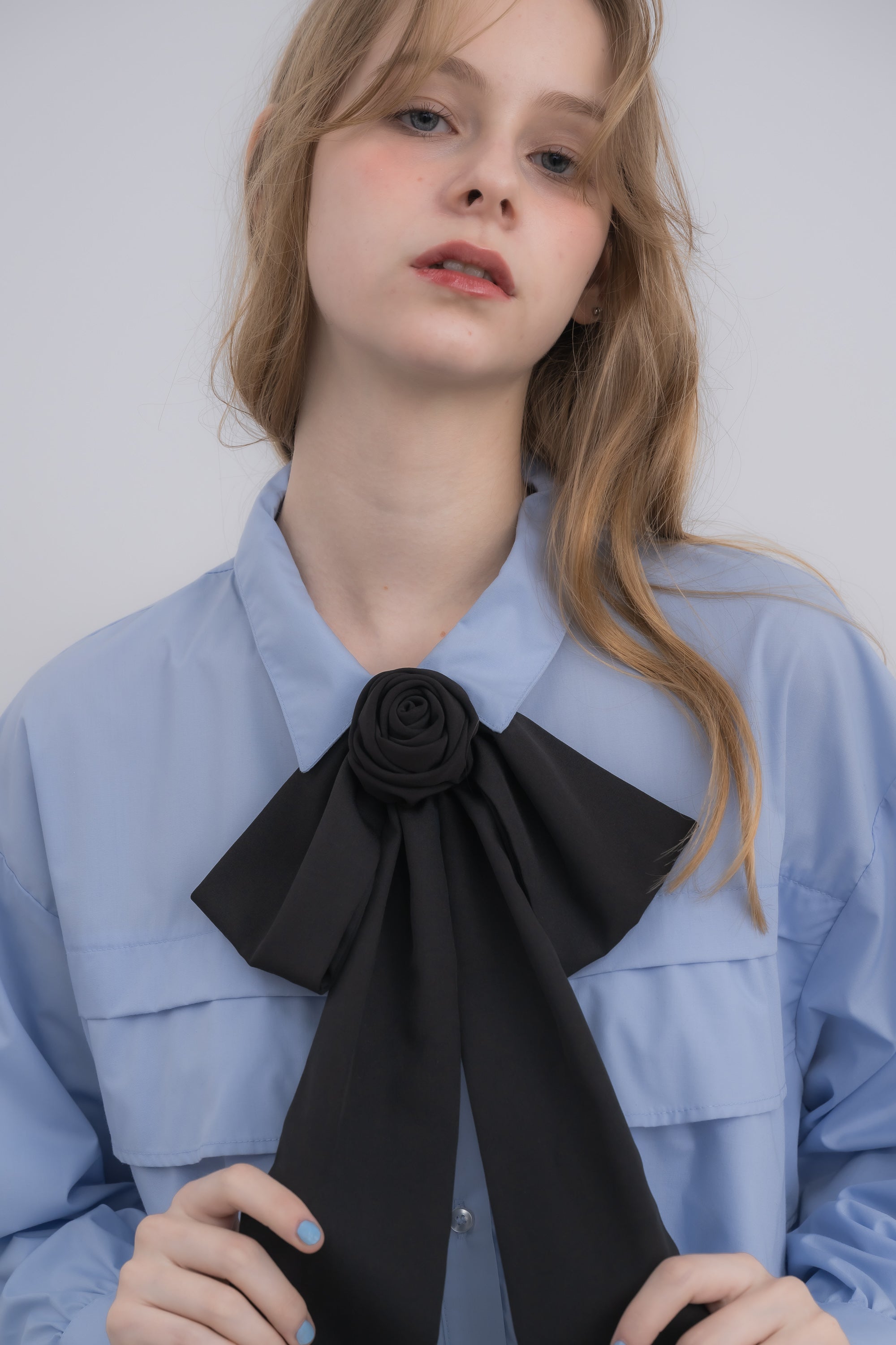 rose ribbon tie