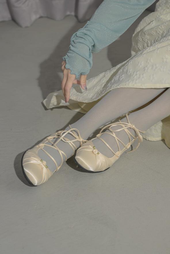 lace up rose ballet shoes