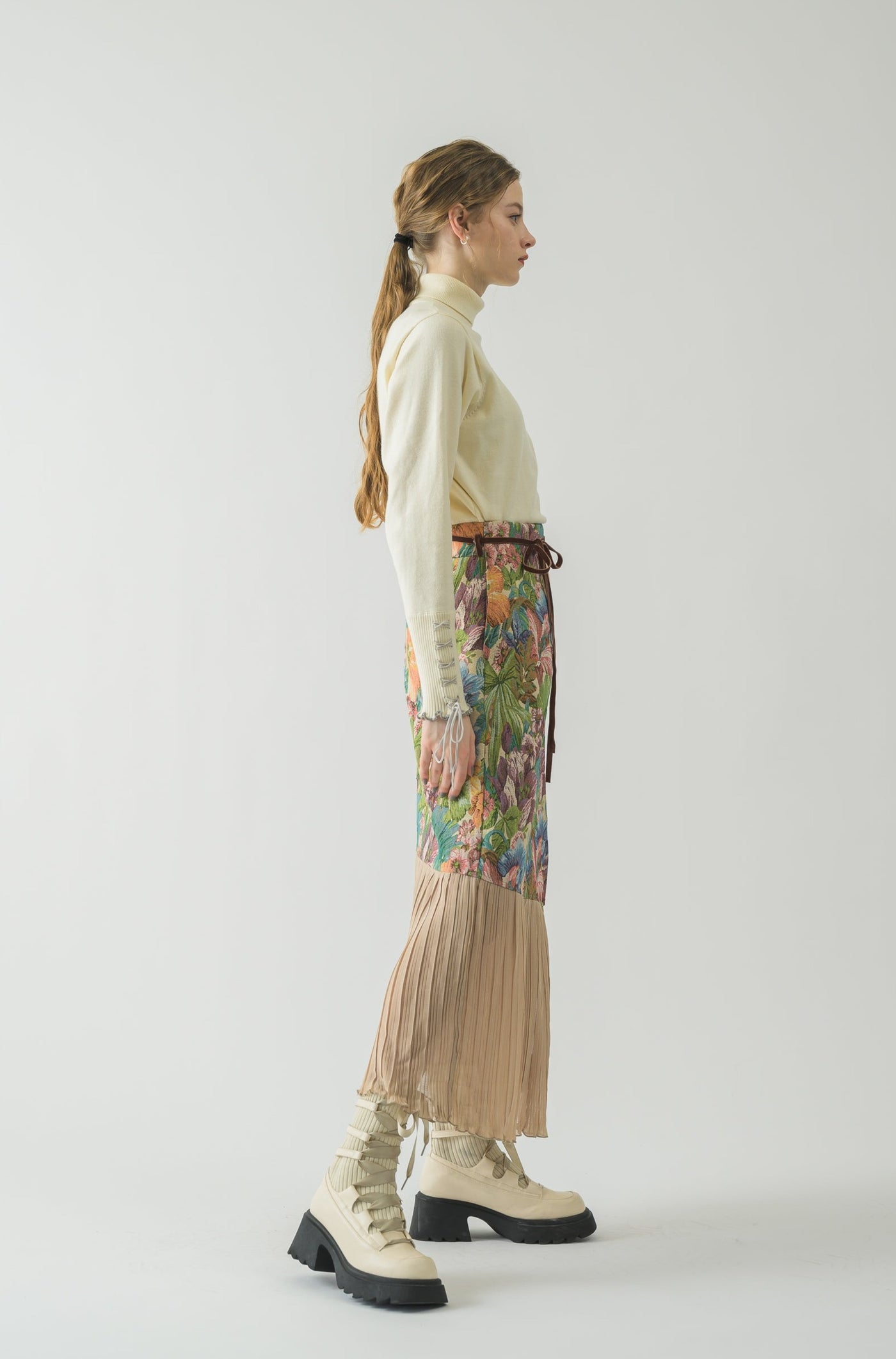 gobelin romantic skirt – idem