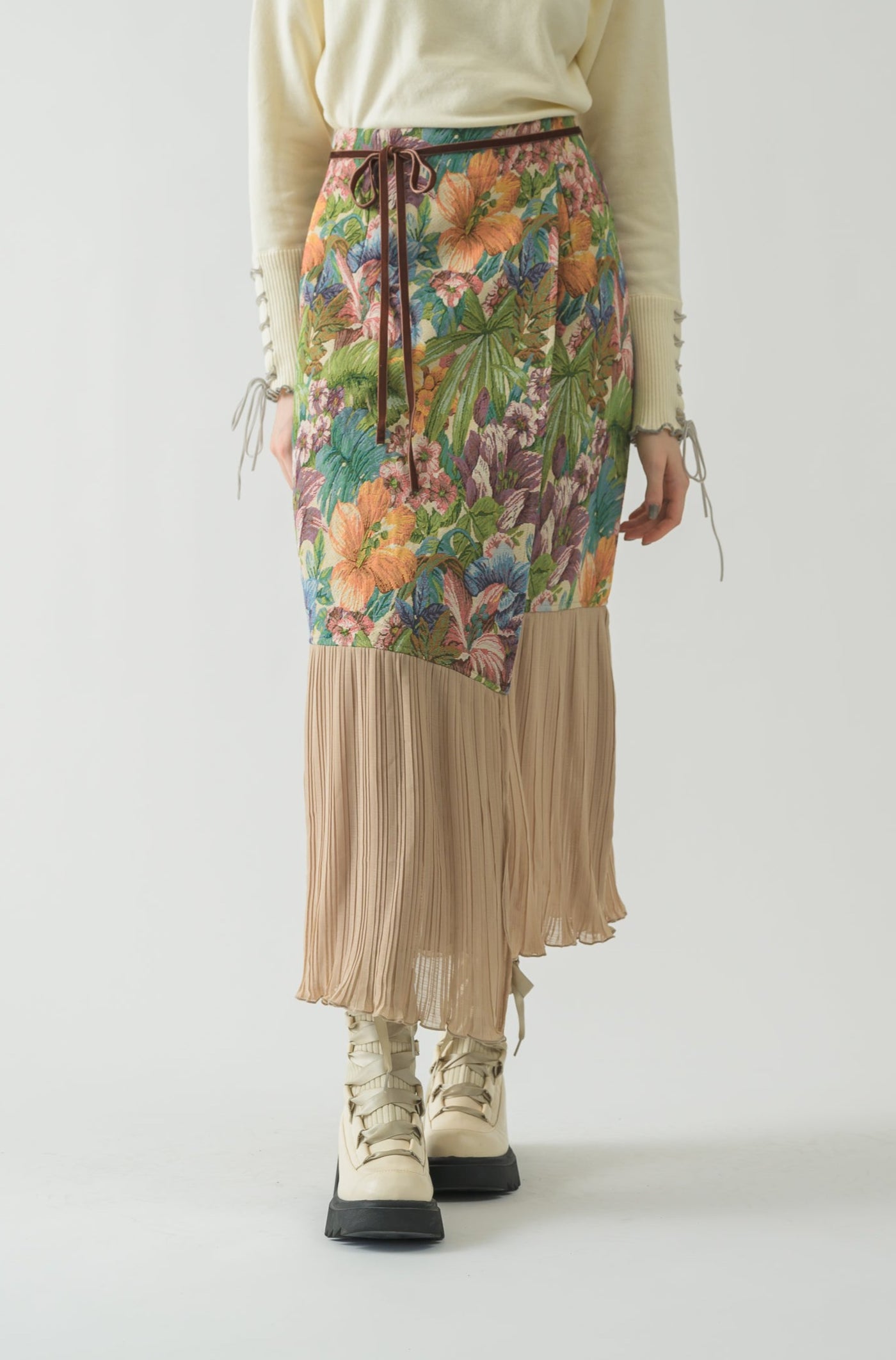 gobelin romantic skirt – idem