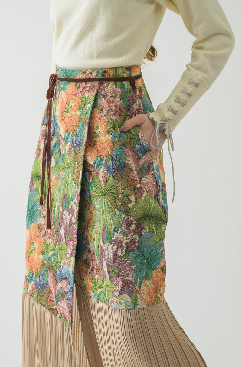 gobelin romantic skirt