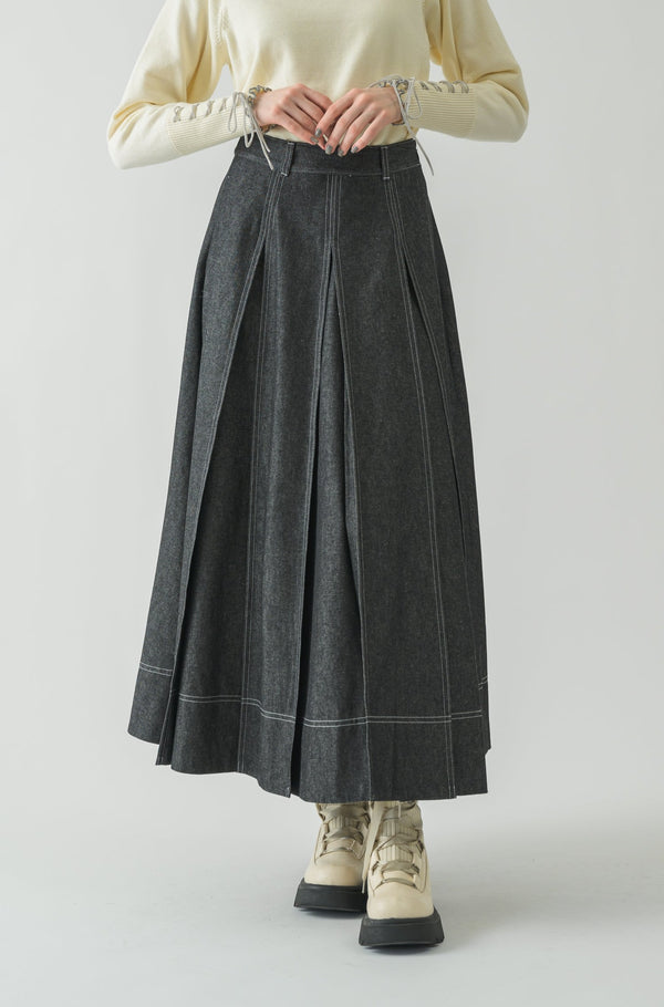 made in Japan tuck denim skirt