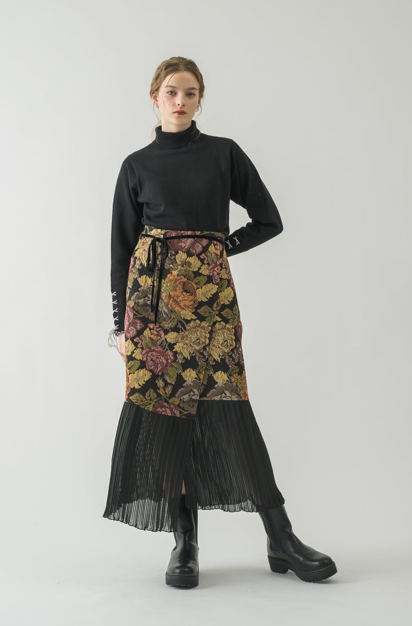 gobelin romantic skirt – idem