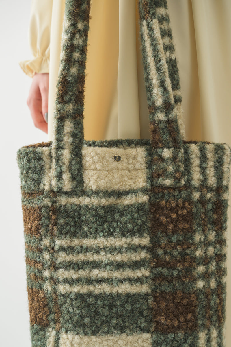 moco moco check bag