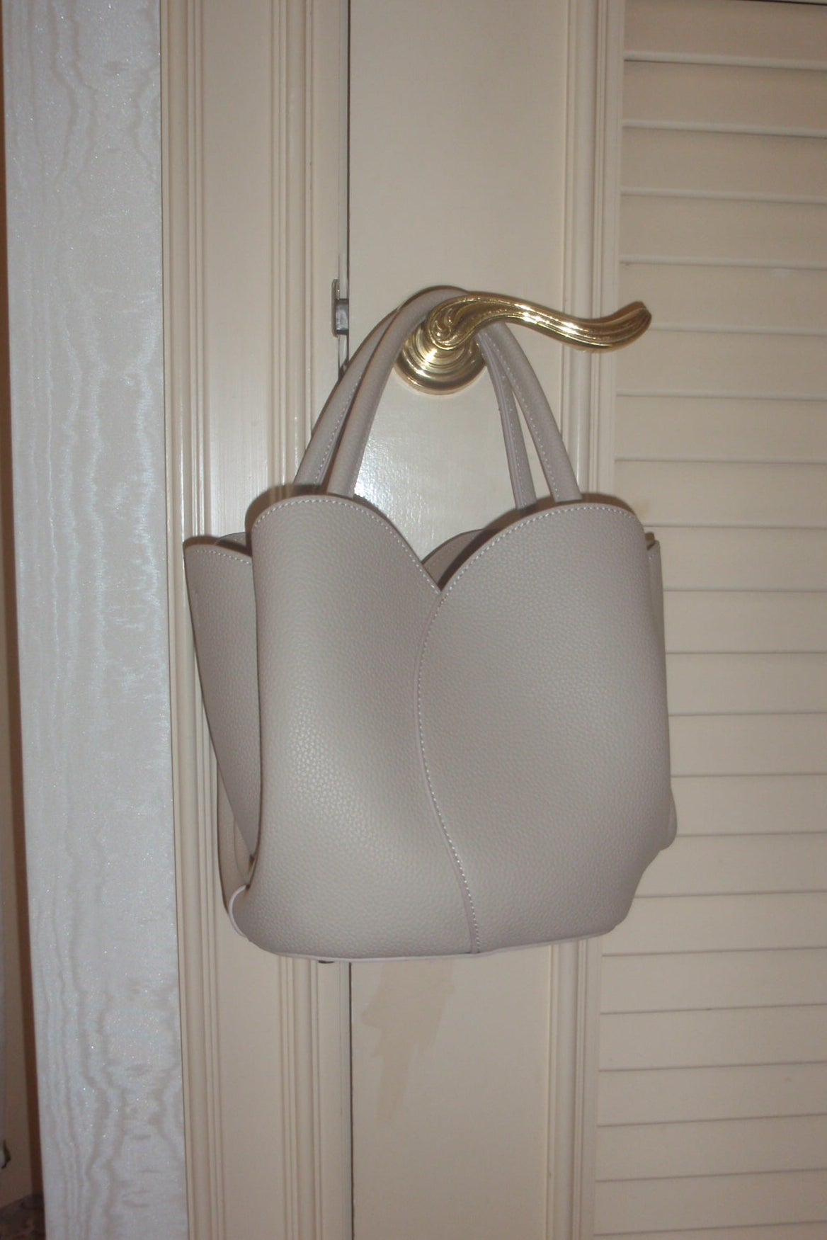 tulip many ways bag