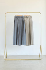 belted pleats skirt